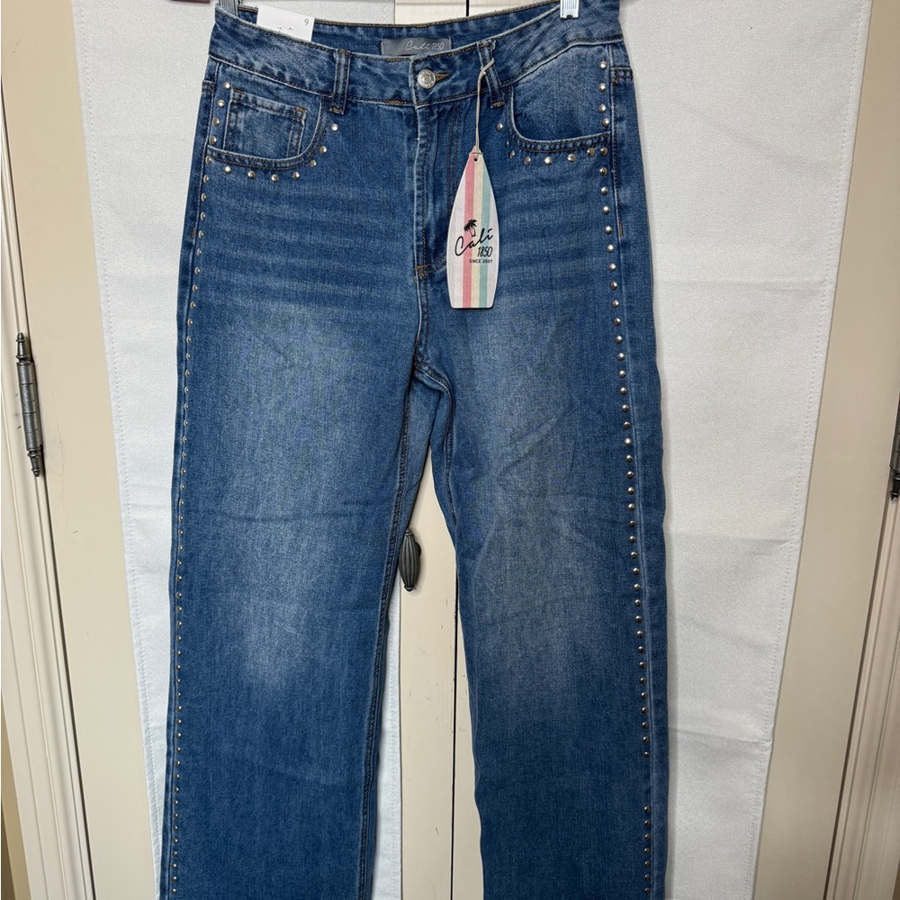 Cali 1850 NWT Studded Jeans